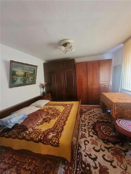 Casă individuală cu 3 camere cu Teren 200 Mp în Dacia