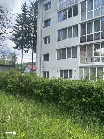 Vand apartament 2 camere,Petrosani,Str.Independentei,Etaj 1 - 5