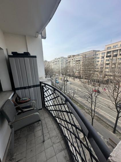 Apartament 3 camere de vânzare – Bulevardul Decebal (stradal), vedere integrală - 7