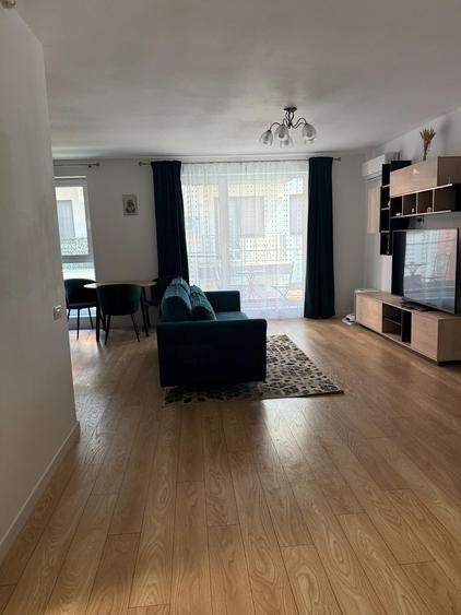 Apartament cu 2 camere semidecomandat în Ultracentral