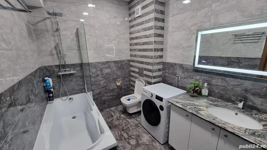 Apartament cu 2 camere decomandat în 13 Decembrie