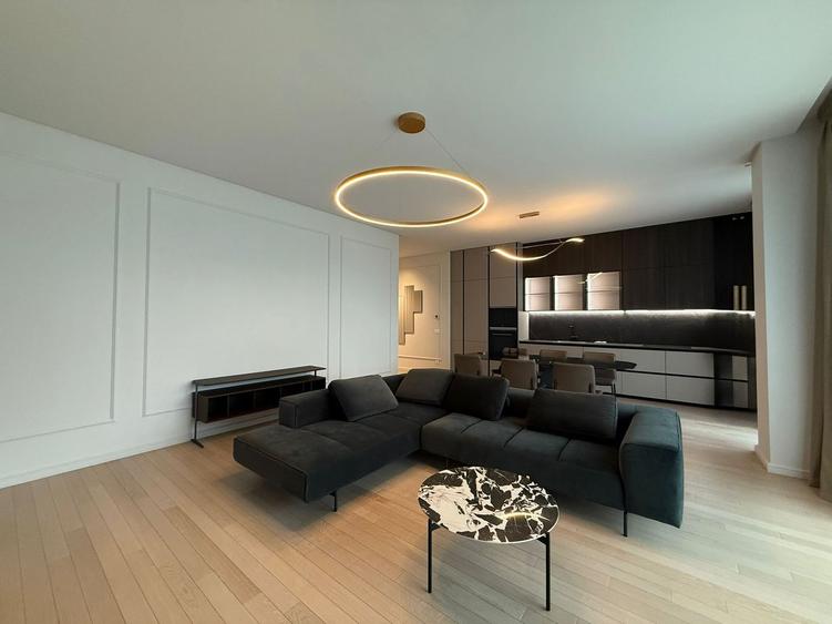 Apartament cu 4 camere, mobilat în Floreasca