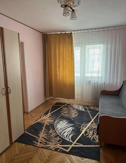 Apartament cu 2 camere decomandat în Ostroveni