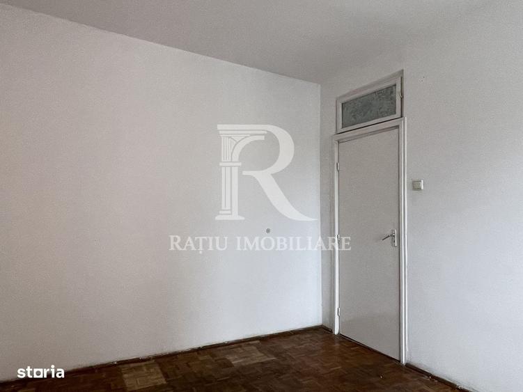 Apartament cu 3 camere în Central
