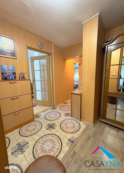 Apartament cu 3 camere decomandat în Ștefan cel Mare