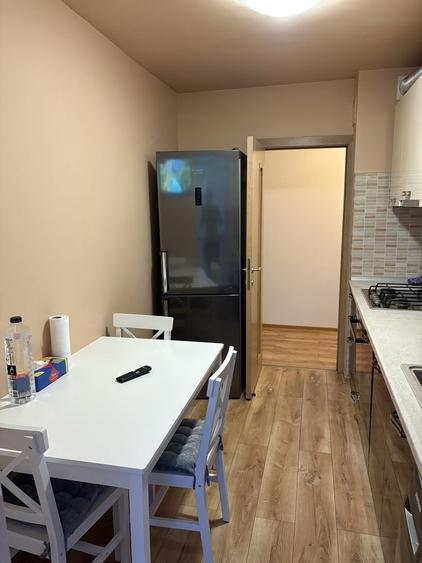 Apartament cu 2 camere decomandat în Astra