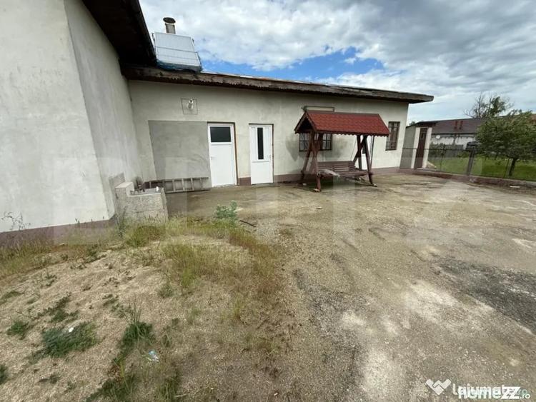 Casa pe parter+casa de oaspeti, 3000 mp teren, zona Cotofeni - 16