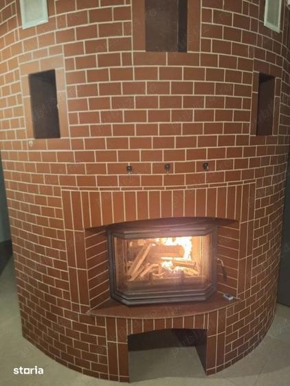 Apartament cu 3 camere decomandat, mobilat în Central