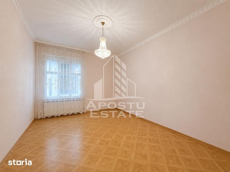 Spațiu comercial, de 500 mp, în Elisabetin