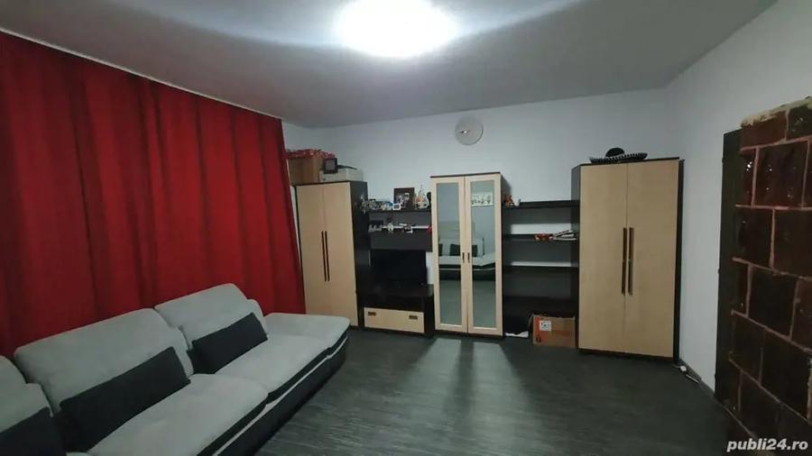 Casă cu 3 camere cu Teren 780 Mp în Aradul Nou
