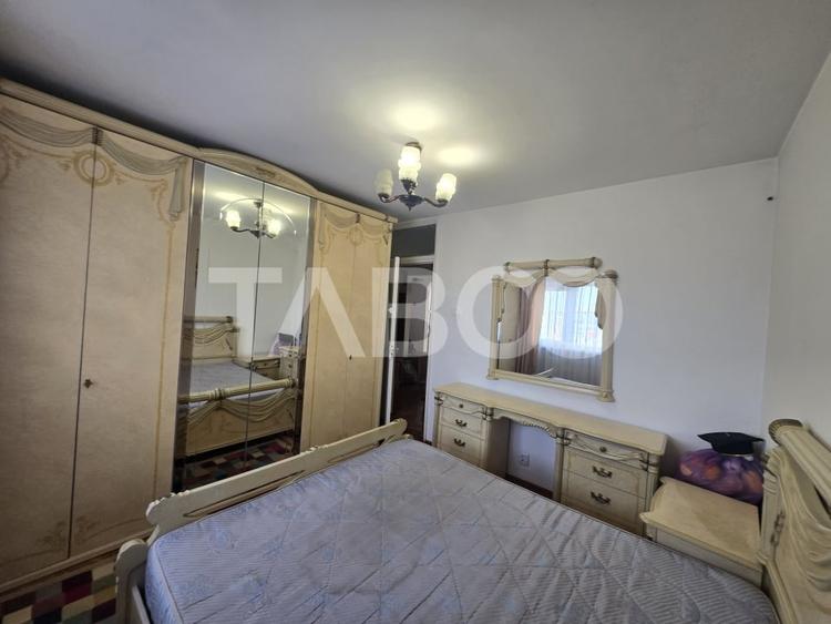 Apartament cu 2 camere decomandat, mobilat în Ștrand
