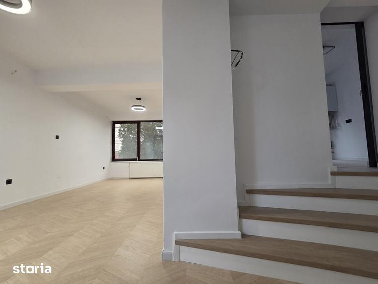 Spațiu comercial, de 100 mp, în Vest