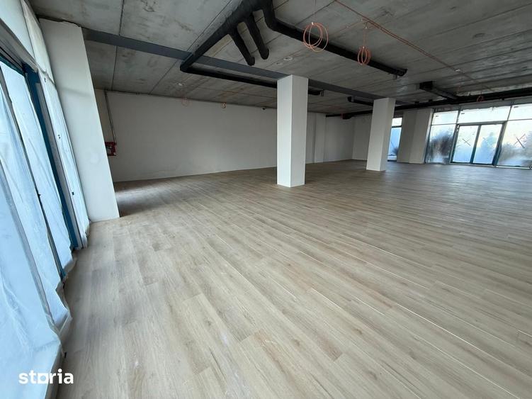 Spațiu comercial, de 201 mp, în Aradului