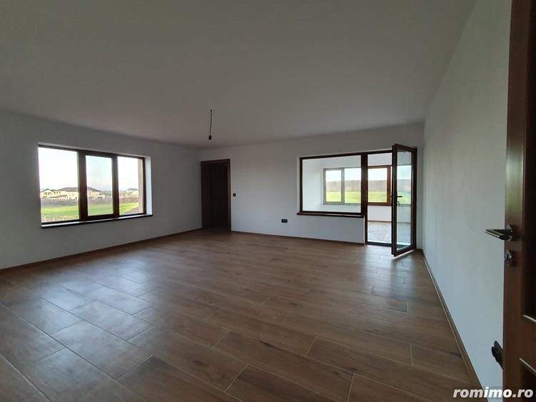 Spațiu comercial, de 450 mp, în Central