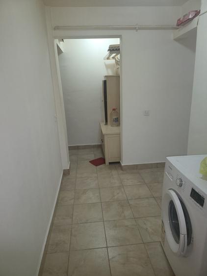 Apartament cu 2 camere nedecomandat în Central