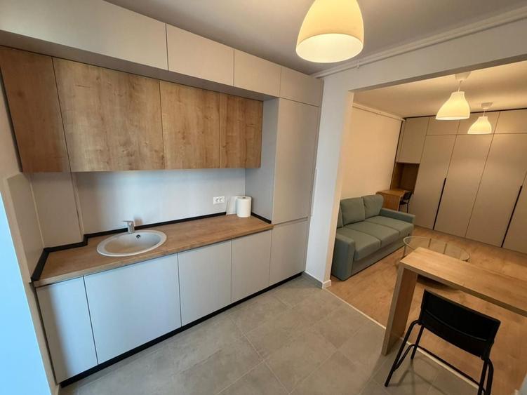 Apartament cu 2 camere semidecomandat, mobilat în Theodor Pallady