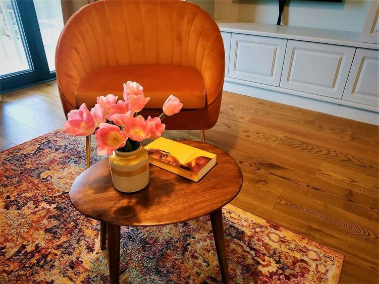 Apartament cu 2 camere semidecomandat, mobilat în Victoriei