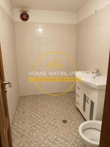 Apartament cu 2 camere decomandat în Nicolina
