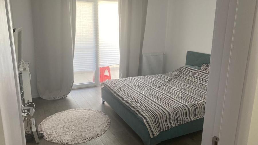 Duplex cu 4 camere cu Canalizare în Nord-Est