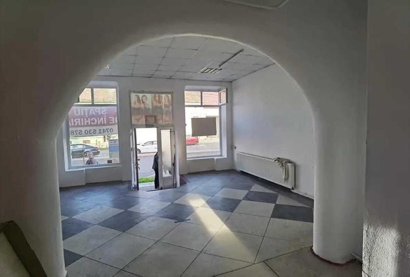 Spațiu comercial, de 46 mp, în Brâncoveanu