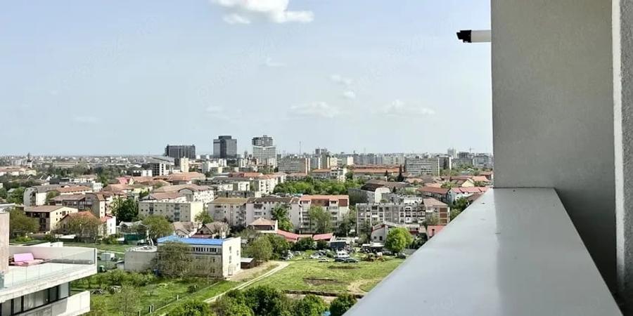 Apartament cu 2 camere decomandat în Torontalului