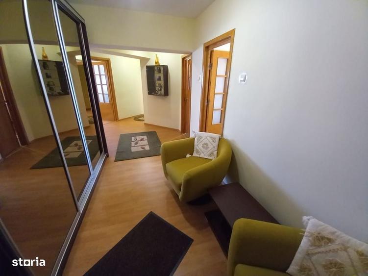 Apartament cu 3 camere în Trocadero