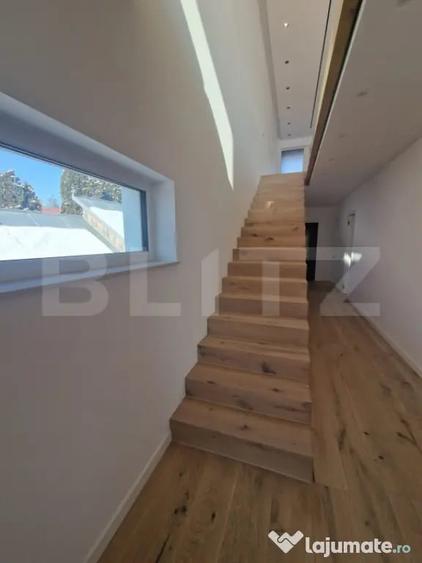Casă cu 8 camere cu Teren 860 Mp în Central