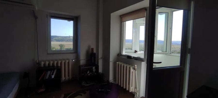 Garsonieră decomandată, mobilată în Păcurari