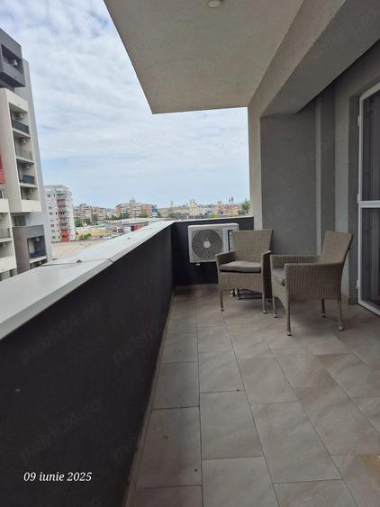 Apartament cu 2 camere decomandat în Exterior Vest