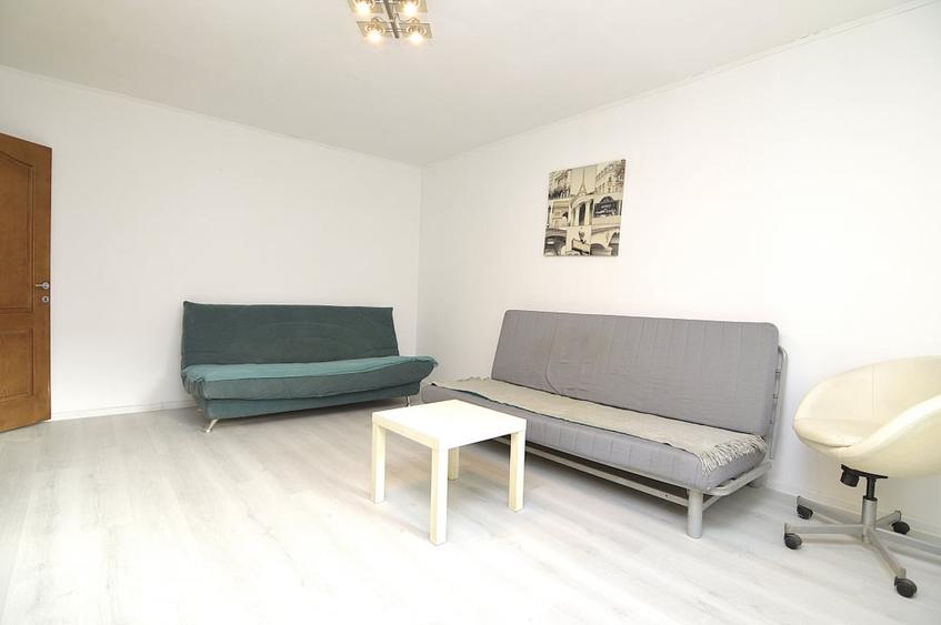 Apartament cu 3 camere decomandat, mobilat în Unirii