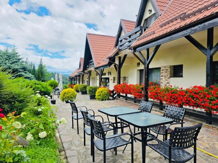 Hotel/Pensiune, de 980 mp, în Bran