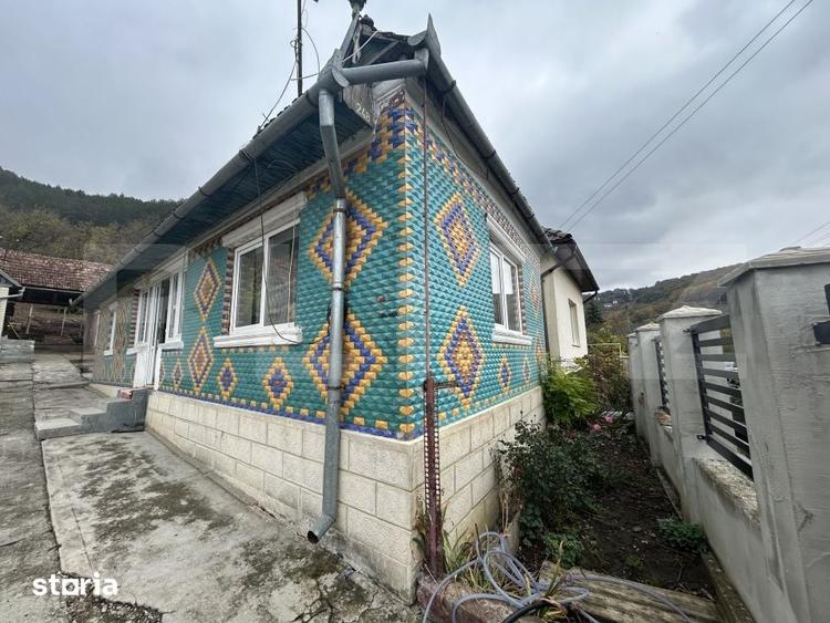 Casă cu 3 camere cu Teren 800 Mp în Jucu