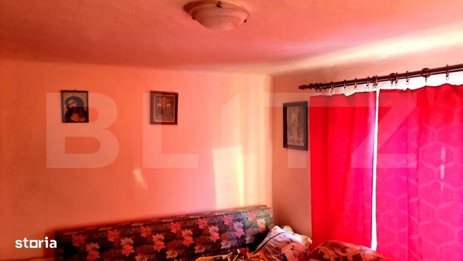 Casă cu 4 camere în Central