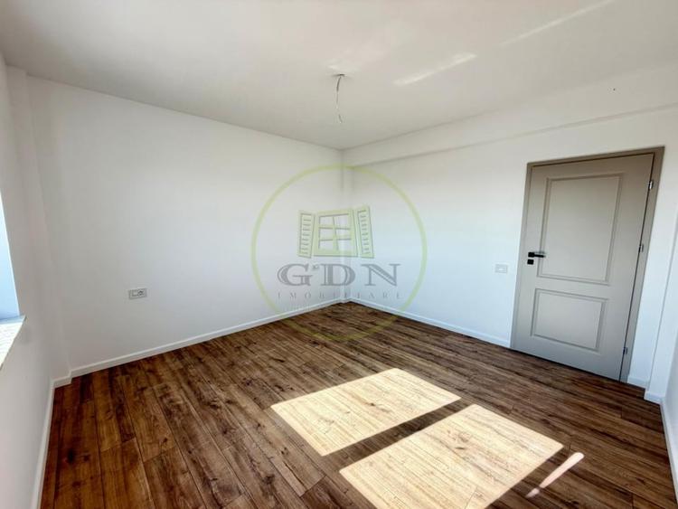 Apartament cu 3 camere decomandat în 1 Mai