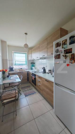 Apartament cu 2 camere decomandat, mobilat în Nufărul