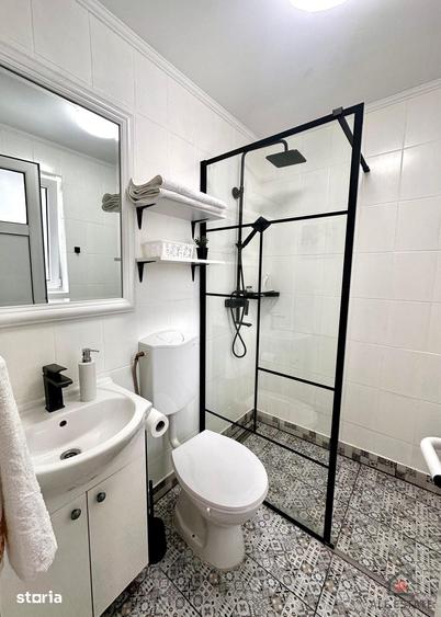 Casă cu 2 camere cu Teren 61 Mp în Central