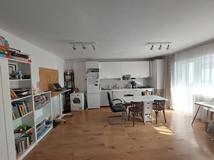 Apartament cu 2 camere în Florești