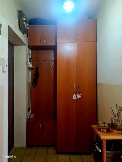 Apartament cu 2 camere decomandat în Războieni