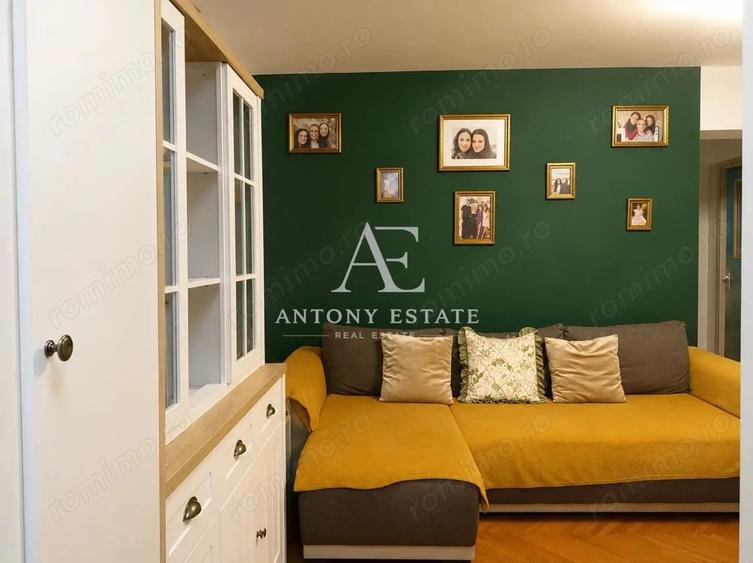 Apartament cu 3 camere semidecomandat în Central