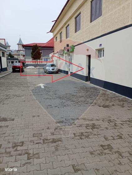 Spațiu comercial, de 23 mp, în Gugești