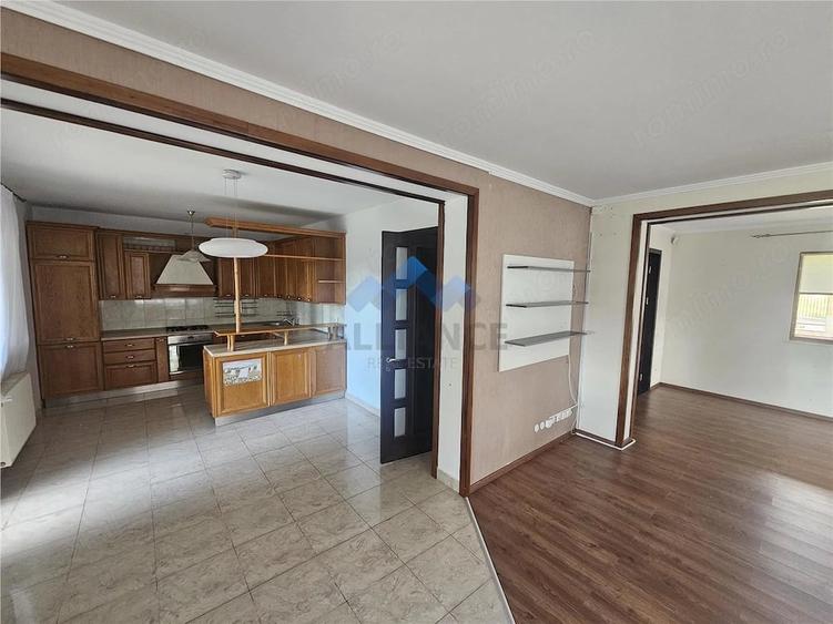 Casă cu 2 camere cu Teren 650 Mp în Valea Lupului