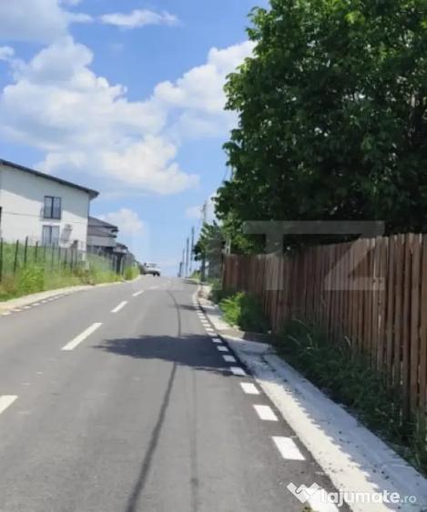 Teren în Valea Adâncă