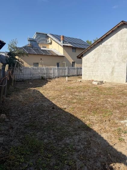Casă individuală cu 4 camere cu Canalizare în Chirnogi