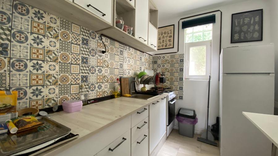Casă individuală cu 4 camere cu Teren 2199 Mp în Bascovele