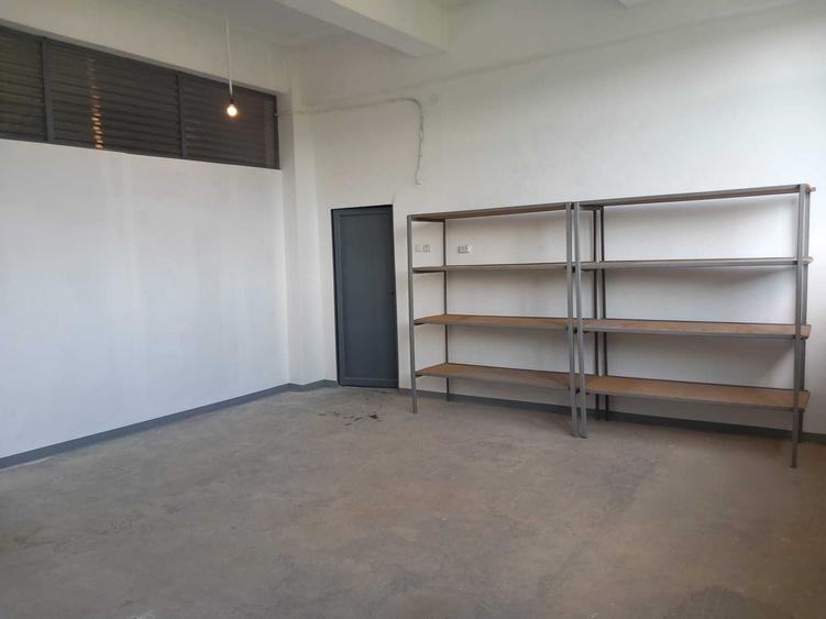 Spațiu comercial, de 40 mp, în Nord