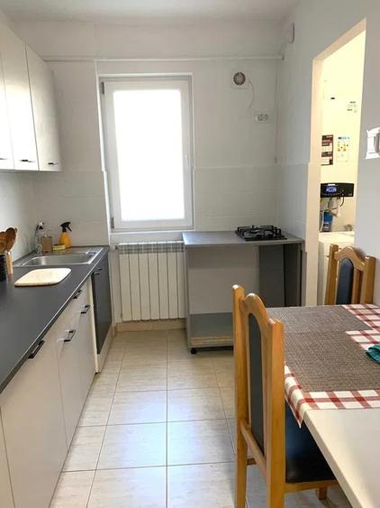 Apartament cu 2 camere semidecomandat în Tătărași