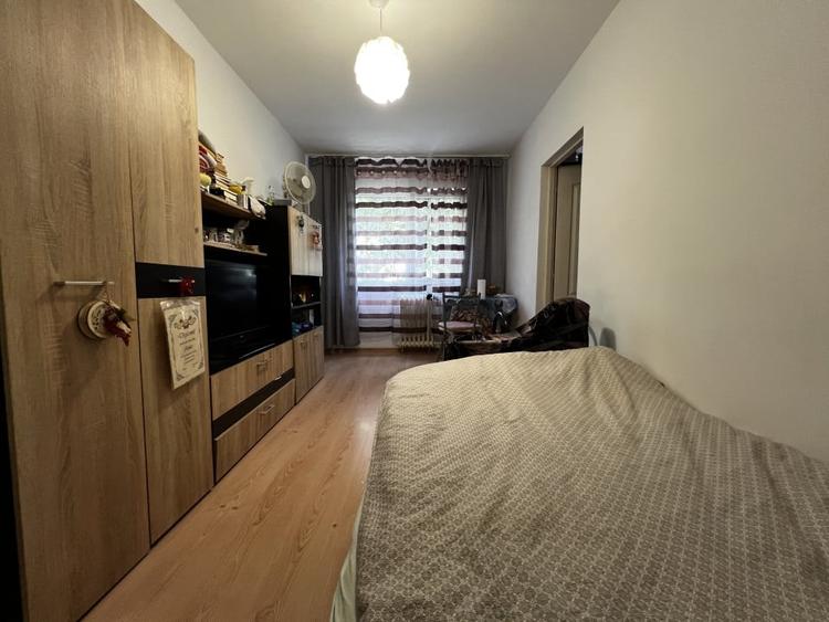 Apartament cu 2 camere nedecomandat, mobilat în Șagului