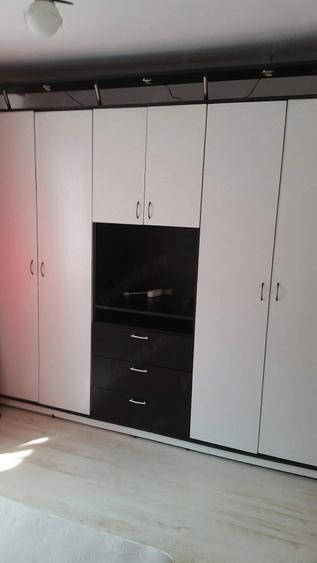 Apartament cu 2 camere semidecomandat în Crihala