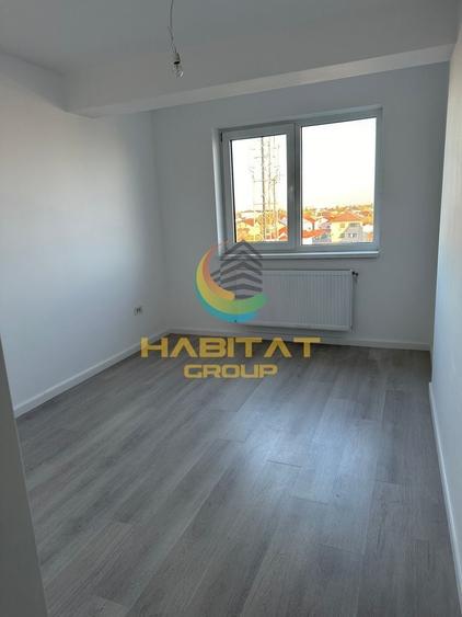 Apartament cu 3 camere decomandat în Berceni