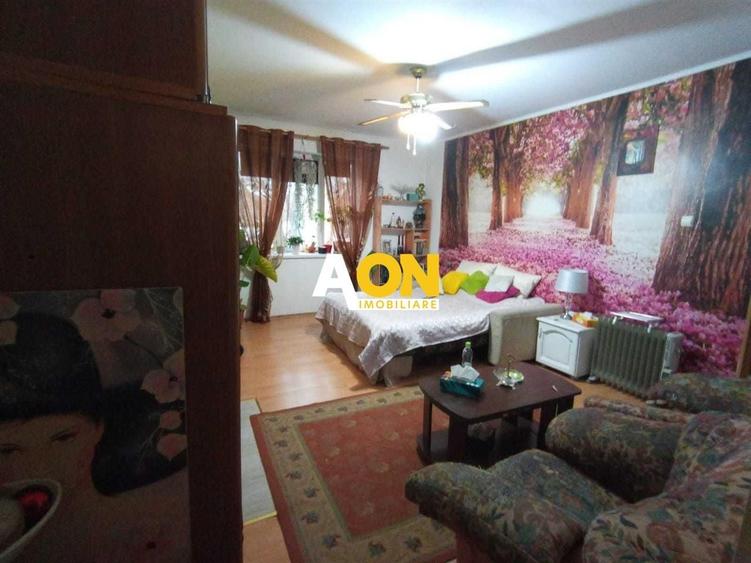 Duplex cu 4 camere cu Canalizare în Cetate